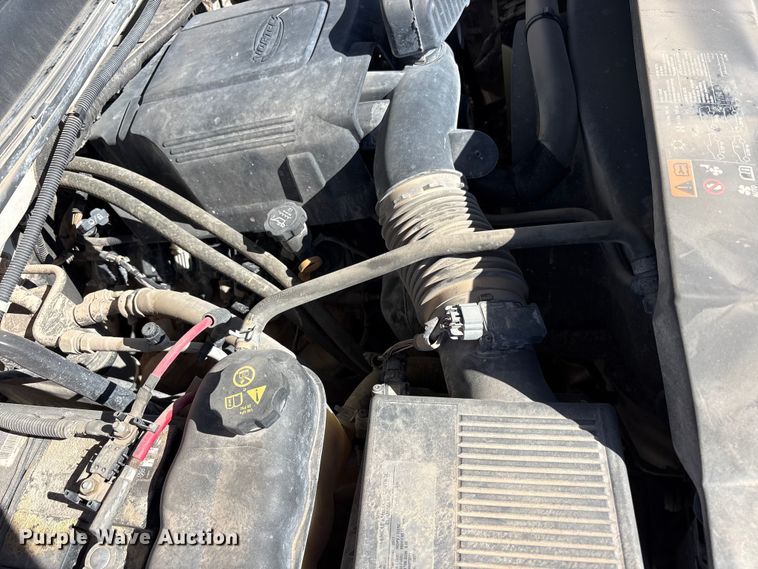 image for item FC2239 2011 Chevrolet Silverado 2500HD Crew Cab pickup truck