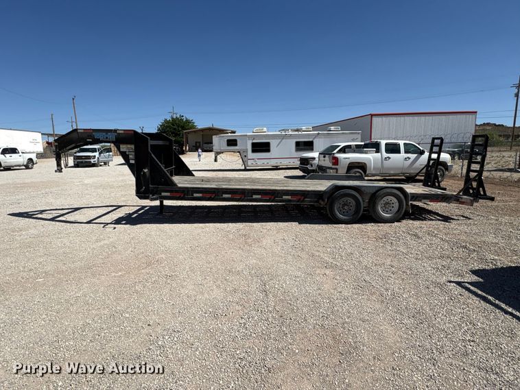 image for item FC2242 2014 Top Hat Industries EHGN24X7-14E-F equipment trailer
