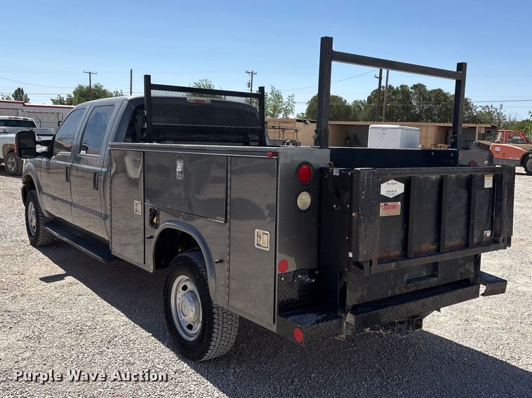image for item FC2243 2013 Ford F250 Super Duty Crew Cab utility bed pickup truck