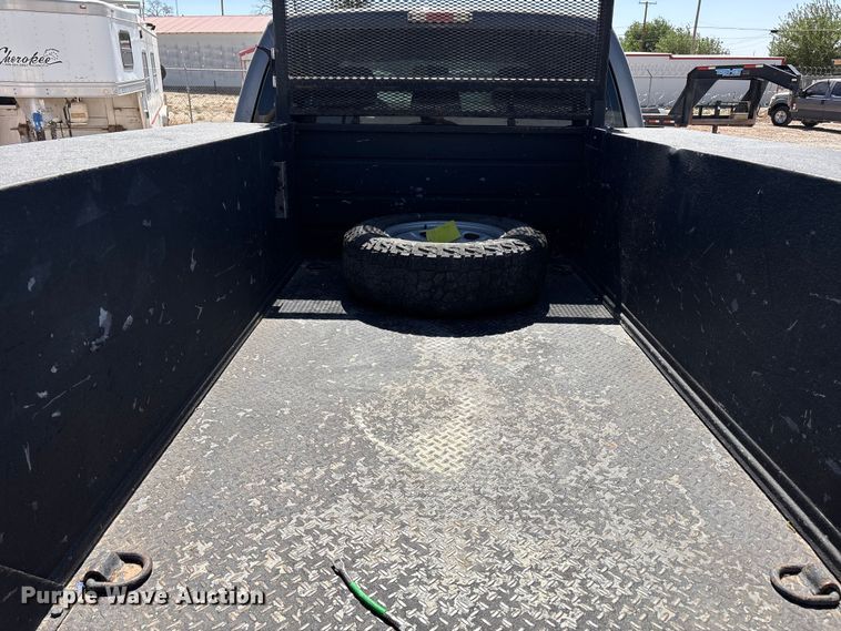 image for item FC2243 2013 Ford F250 Super Duty Crew Cab utility bed pickup truck