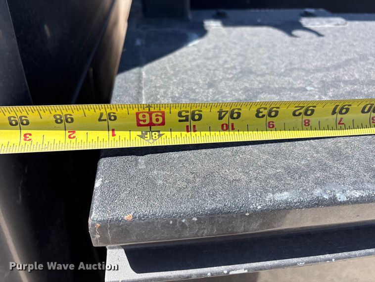image for item FC2243 2013 Ford F250 Super Duty Crew Cab utility bed pickup truck