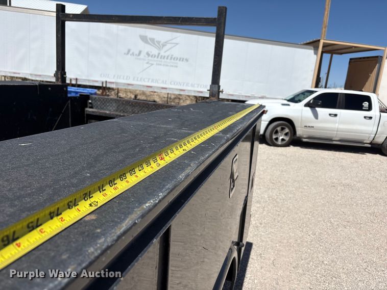 image for item FC2243 2013 Ford F250 Super Duty Crew Cab utility bed pickup truck