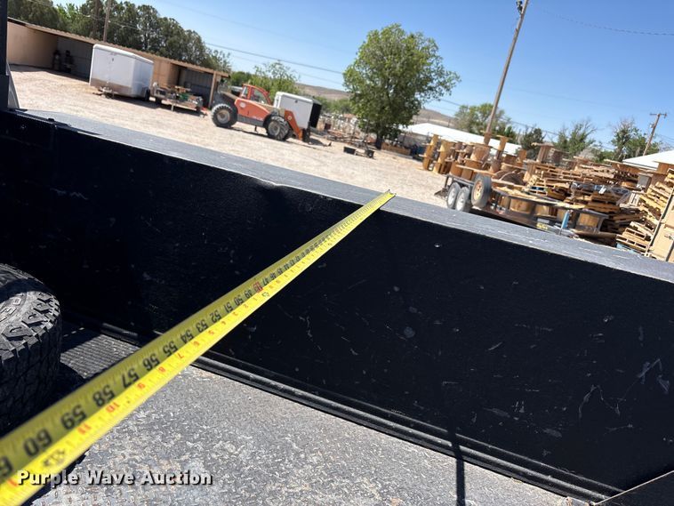 image for item FC2243 2013 Ford F250 Super Duty Crew Cab utility bed pickup truck