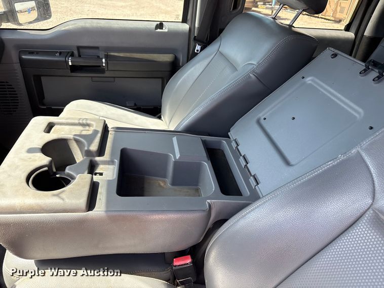 image for item FC2243 2013 Ford F250 Super Duty Crew Cab utility bed pickup truck