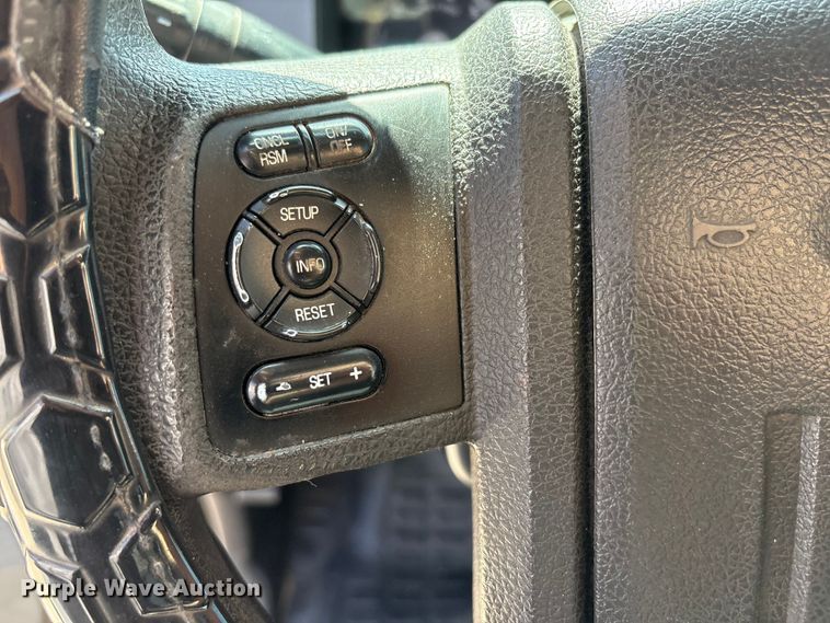 image for item FC2243 2013 Ford F250 Super Duty Crew Cab utility bed pickup truck