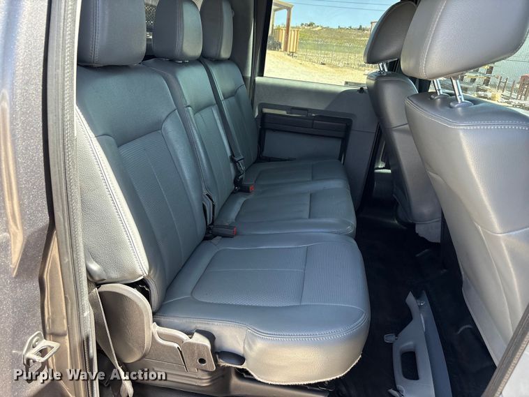 image for item FC2243 2013 Ford F250 Super Duty Crew Cab utility bed pickup truck