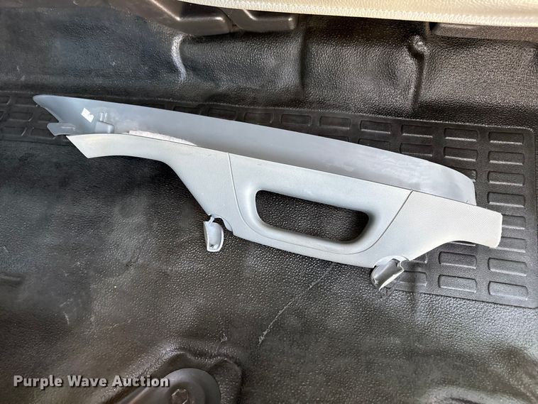 image for item FC2243 2013 Ford F250 Super Duty Crew Cab utility bed pickup truck