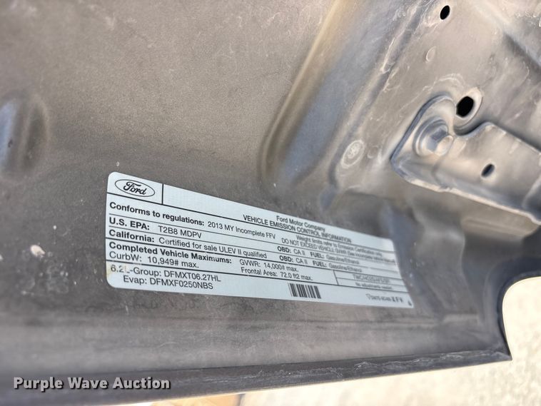 image for item FC2243 2013 Ford F250 Super Duty Crew Cab utility bed pickup truck