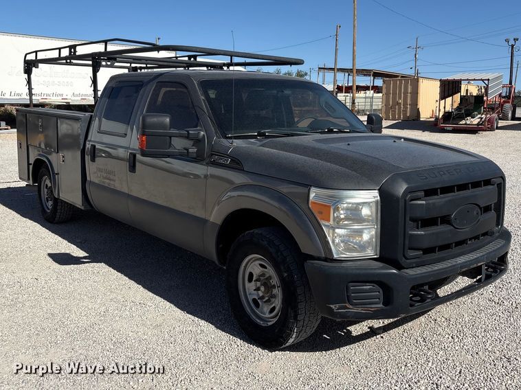 image for item FC2244 2011 Ford F250 Super Duty Crew Cab utility bed pickup truck