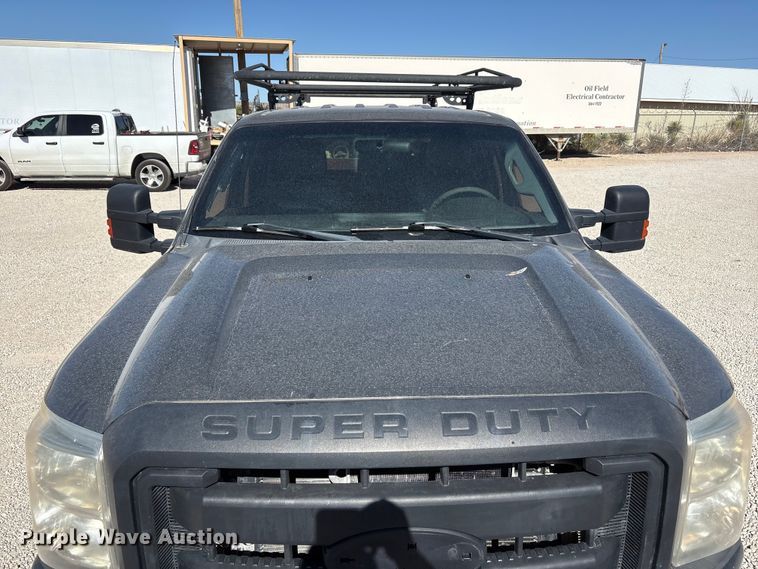 image for item FC2244 2011 Ford F250 Super Duty Crew Cab utility bed pickup truck