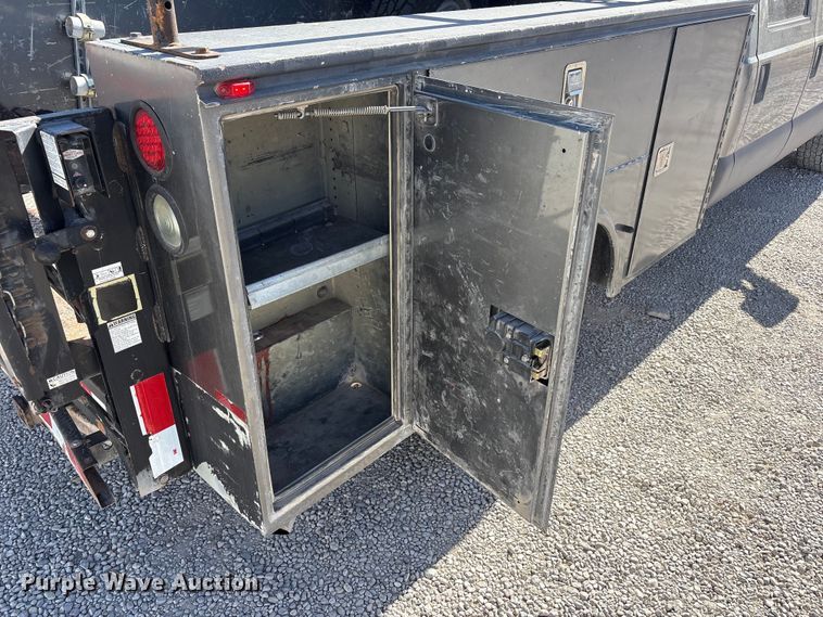 image for item FC2244 2011 Ford F250 Super Duty Crew Cab utility bed pickup truck