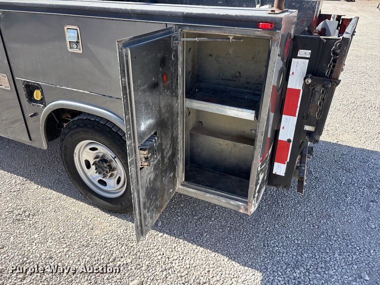 image for item FC2244 2011 Ford F250 Super Duty Crew Cab utility bed pickup truck
