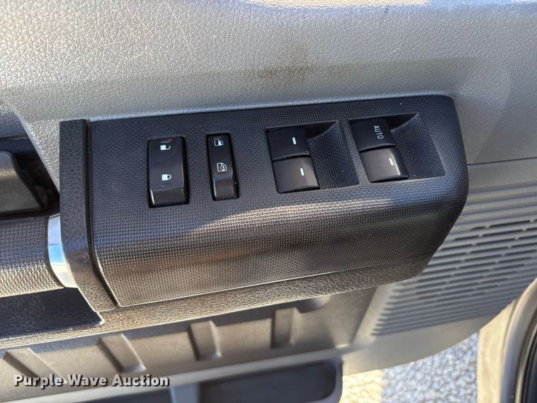 image for item FC2244 2011 Ford F250 Super Duty Crew Cab utility bed pickup truck