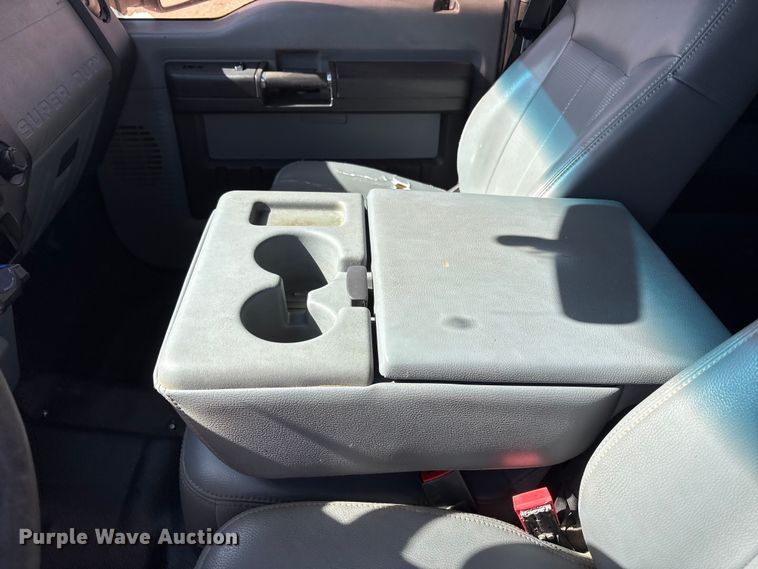 image for item FC2244 2011 Ford F250 Super Duty Crew Cab utility bed pickup truck