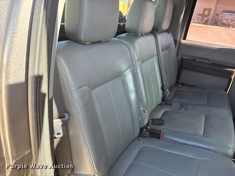 image for item FC2244 2011 Ford F250 Super Duty Crew Cab utility bed pickup truck