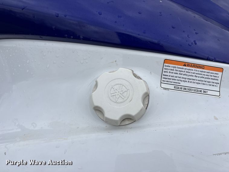 image for item FC4527 2003 Yamaha Jet ski 