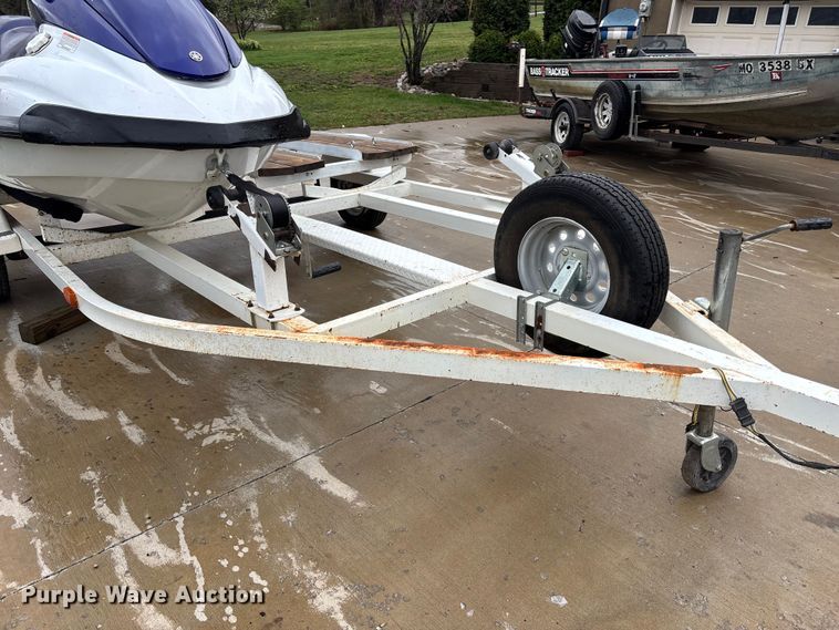 image for item FC4527 2003 Yamaha Jet ski 
