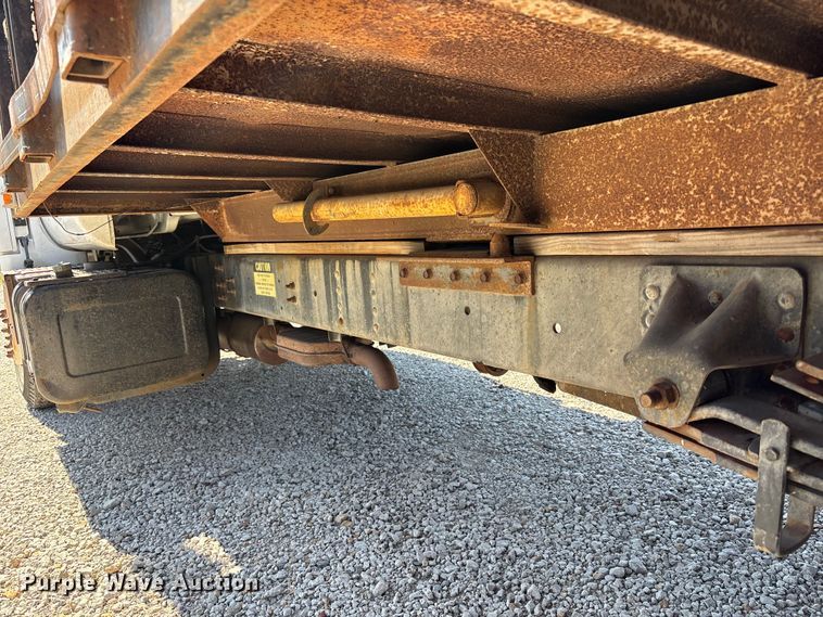 image for item FC4542 1993 GMC C6 dump flatbed truck