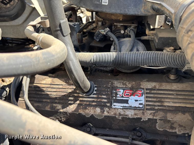 image for item FC4542 1993 GMC C6 dump flatbed truck