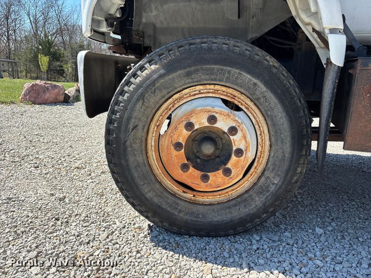 image for item FC4542 1993 GMC C6 dump flatbed truck