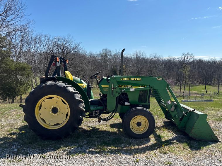 image for item FC4545 2000 John Deere 5105 tractor