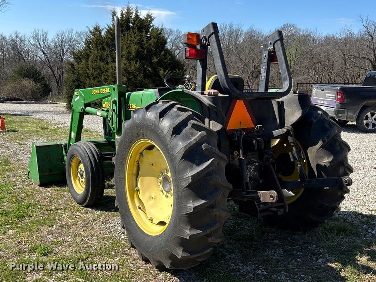 image for item FC4545 2000 John Deere 5105 tractor