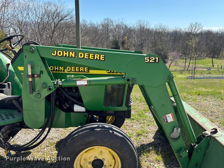 image for item FC4545 2000 John Deere 5105 tractor