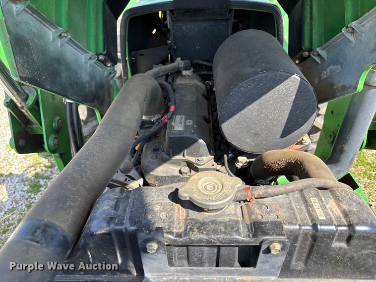 image for item FC4545 2000 John Deere 5105 tractor