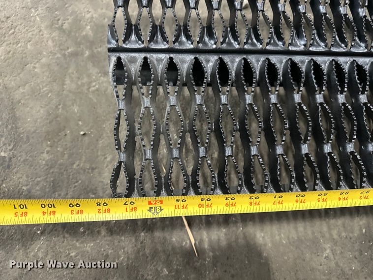 image for item FC4604 (5) Luverne pickup truck steps