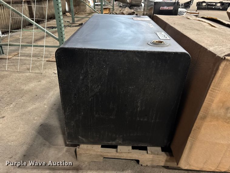 image for item FC4605 (2) DeeZee fuel tanks