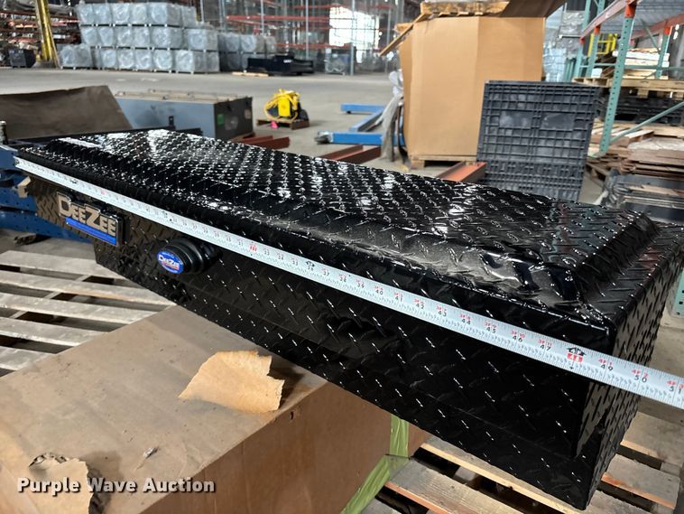 image for item FC4608 (2) DeeZee toolboxes