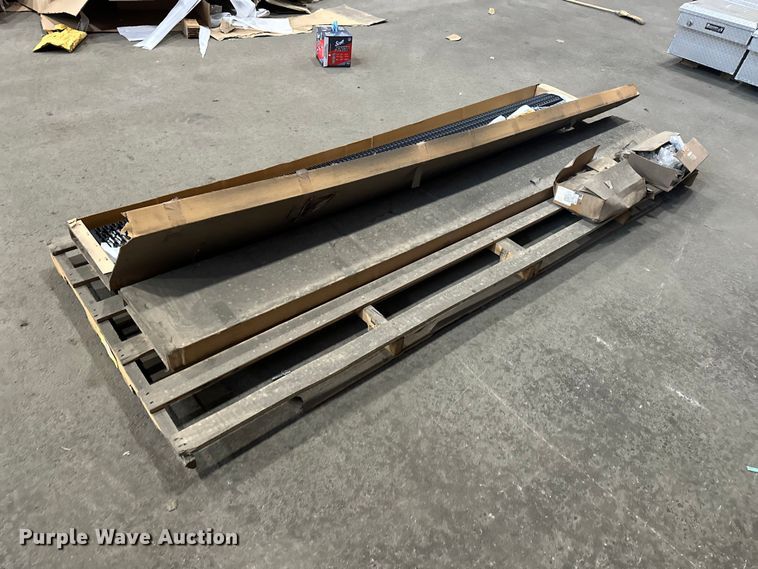 image for item FC4612 Luverne pickup truck steps