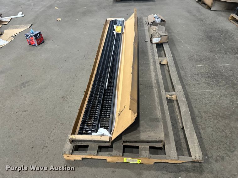 image for item FC4612 Luverne pickup truck steps