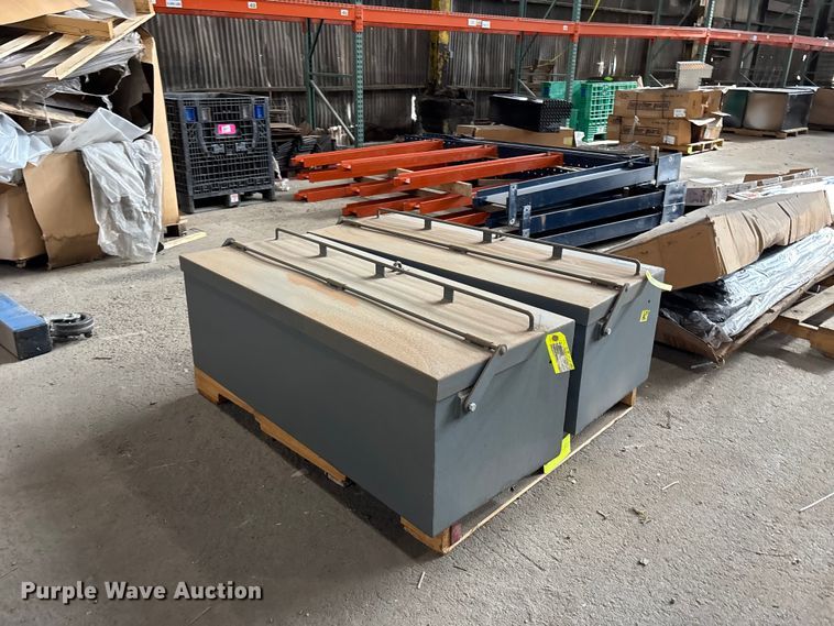 image for item FC4613 (2) toolboxes
