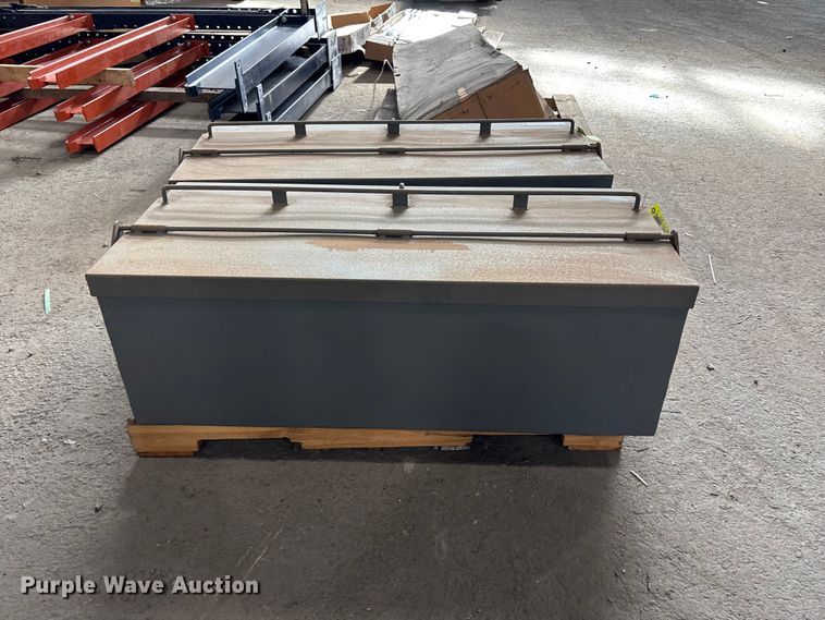 image for item FC4613 (2) toolboxes