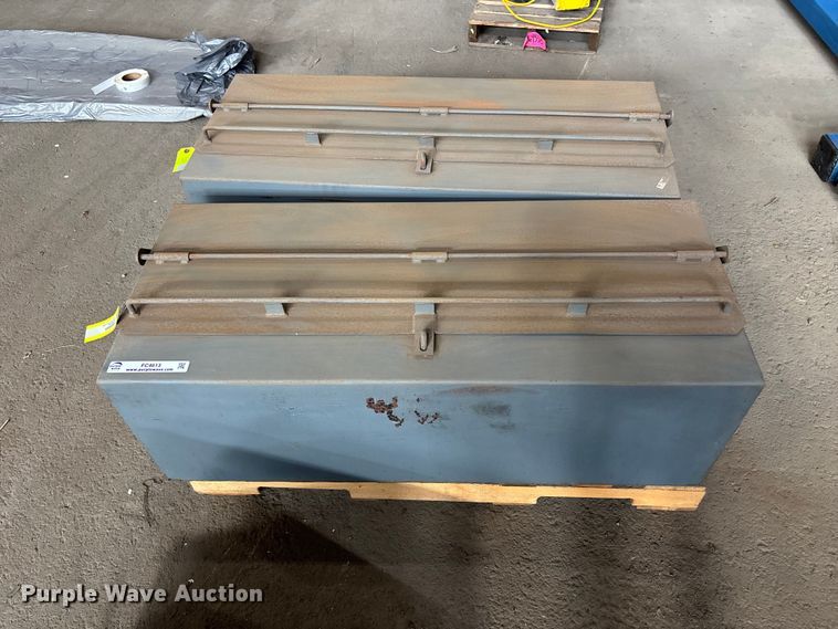 image for item FC4613 (2) toolboxes