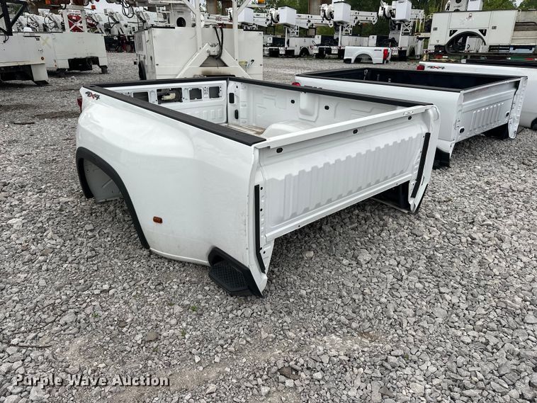 image for item FC4618 Chevrolet Silverado HD pickup truck bed