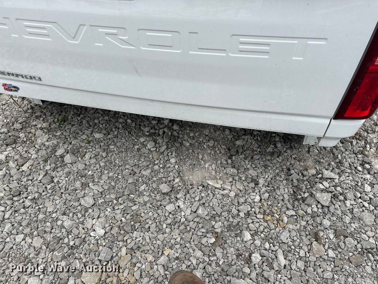image for item FC4618 Chevrolet Silverado HD pickup truck bed
