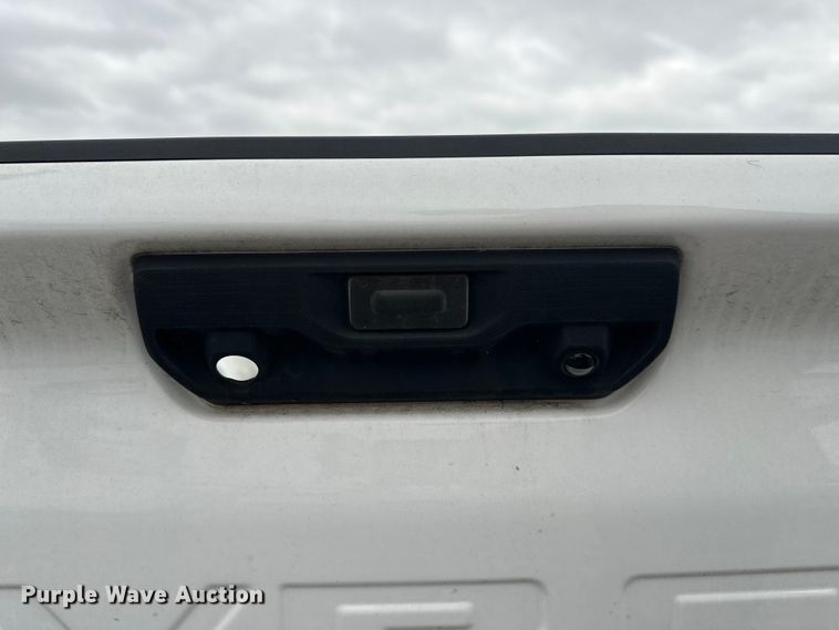 image for item FC4618 Chevrolet Silverado HD pickup truck bed