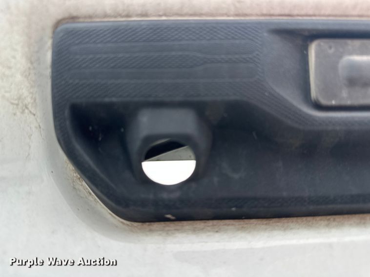 image for item FC4618 Chevrolet Silverado HD pickup truck bed