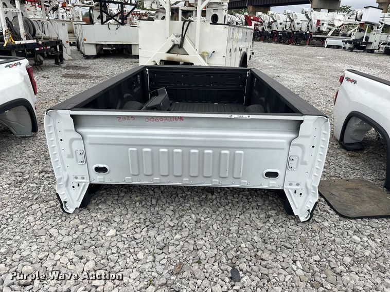 image for item FC4619 2025 Ford Super Duty pickup truck bed