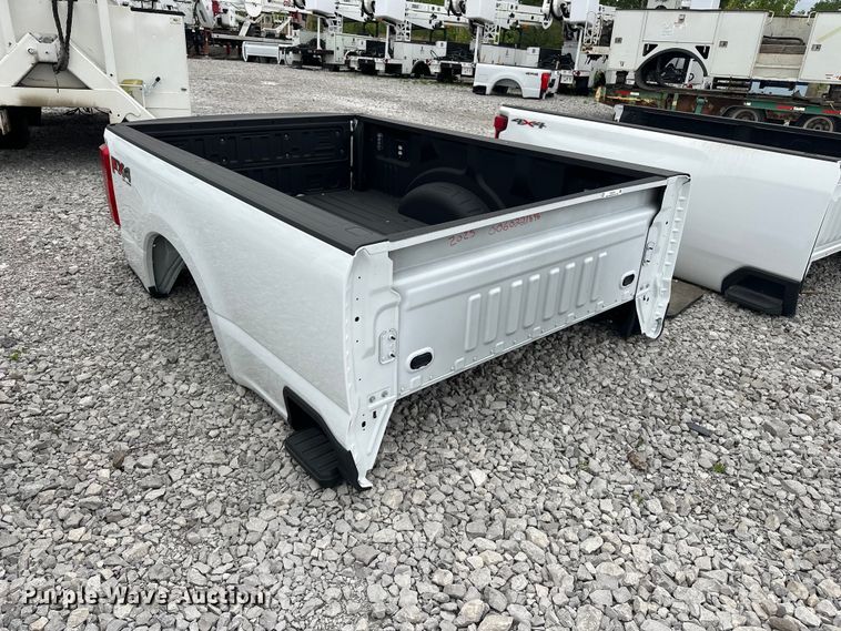 image for item FC4619 2025 Ford Super Duty pickup truck bed
