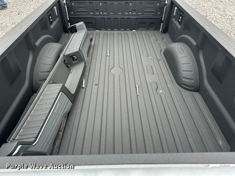 image for item FC4619 2025 Ford Super Duty pickup truck bed