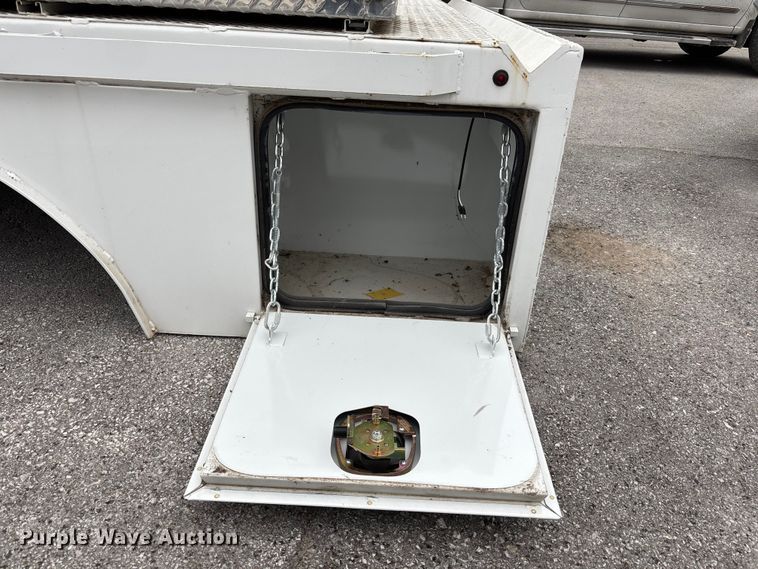image for item FC4623 Dakota Bodies 109-FB flatbed