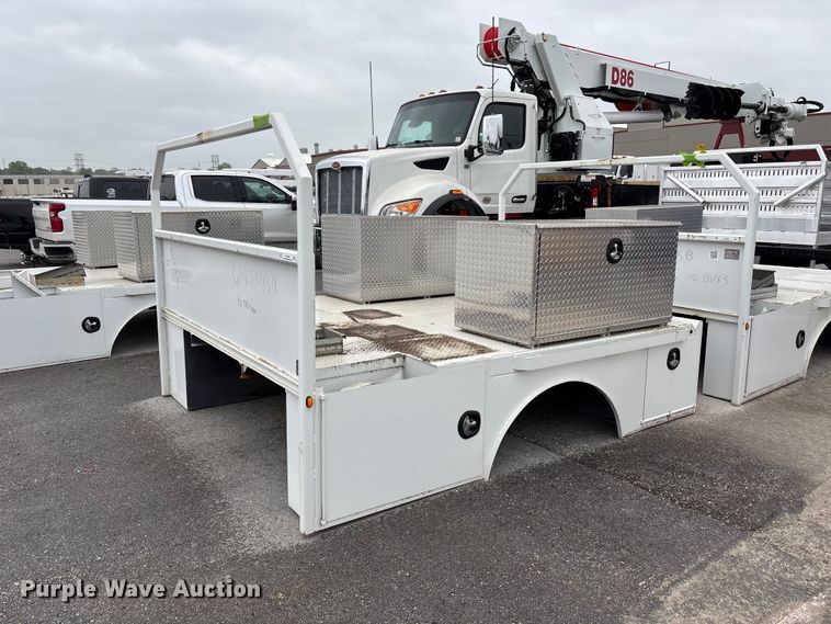 image for item FC4624 Dakota Bodies 109-FB flatbed