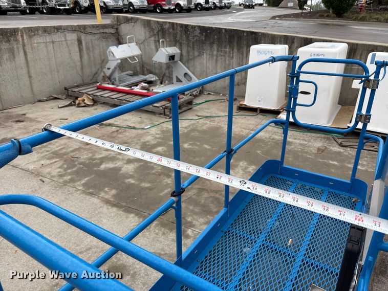 image for item FC4626 Aerial lift basket