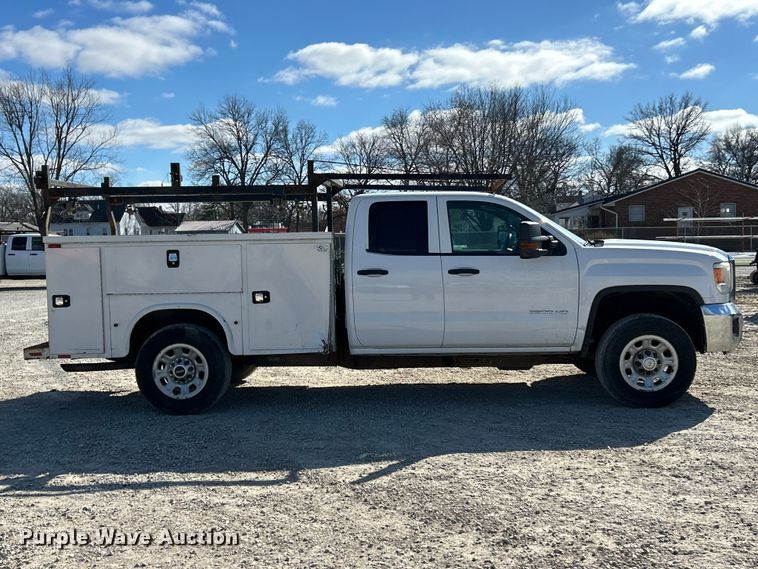 image for item FC5066 2015 GMC Sierra 3500HD Ext. Cab utility bed pickup truck