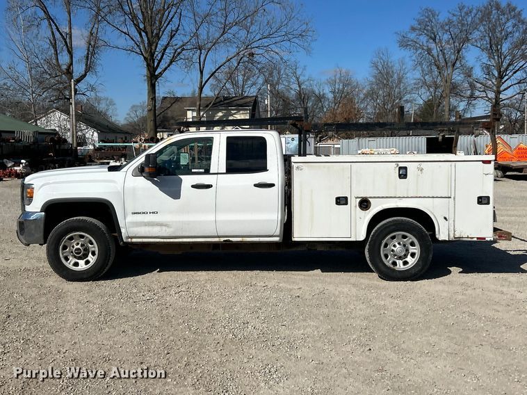 image for item FC5066 2015 GMC Sierra 3500HD Ext. Cab utility bed pickup truck