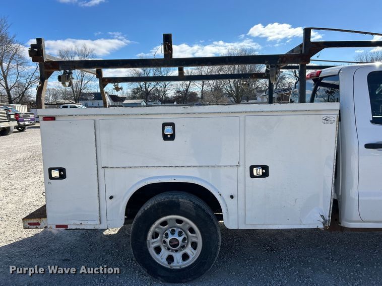 image for item FC5066 2015 GMC Sierra 3500HD Ext. Cab utility bed pickup truck