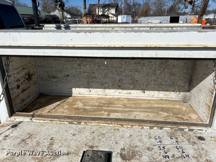 image for item FC5066 2015 GMC Sierra 3500HD Ext. Cab utility bed pickup truck